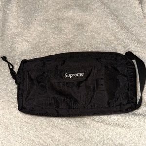 Supreme organizer pouch